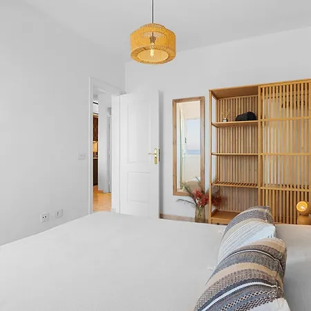 Modern Light And Beautiful View Puerto de Santiago